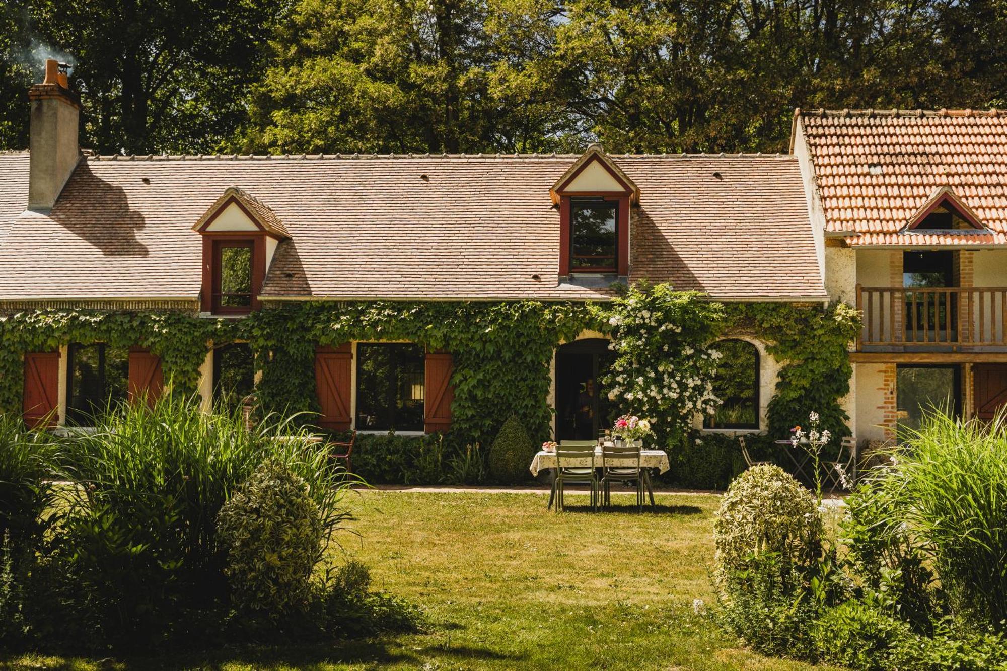 Domaine De Montizeau Bed & Breakfast Lailly-en-Val Exterior photo